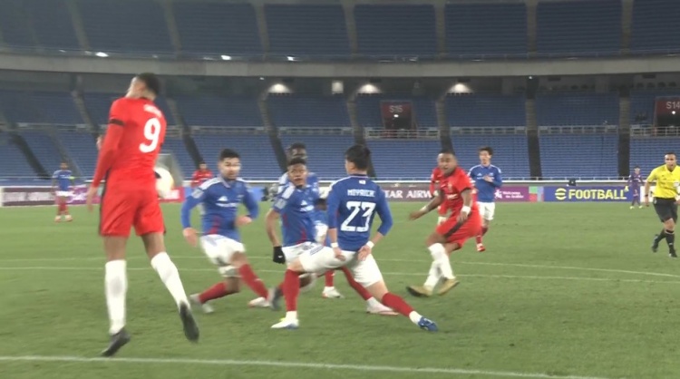 半场数据:海港射门8-6领先&射正4-5 控球率传球成功率均高于横滨